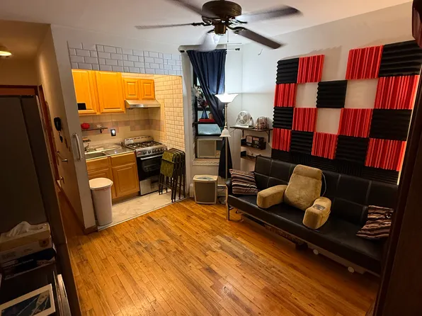 14 Orchard Street image 1 of 6