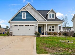 716 Stonebriar Ave, Raeford, NC 28376