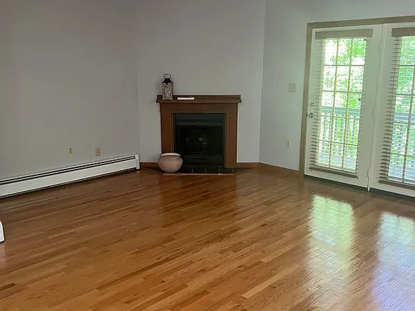 5 Wake Robin Rd Unit 805, Lincoln, RI 02865