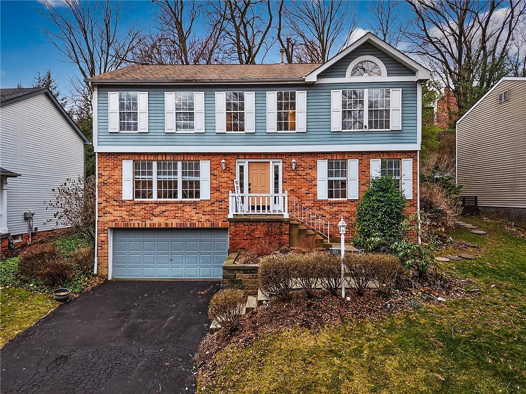 224 Valley Park Dr photo 1