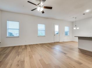 1935 Bethlehem St, Irving, TX 75061