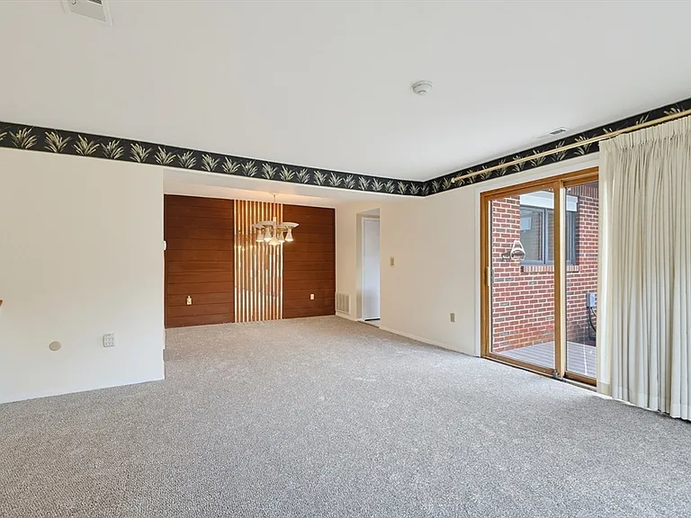 52 Rosewood Dr #52 — Photo 10