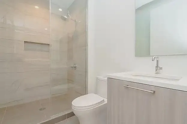 128 S Green St #3C — Photo 8
