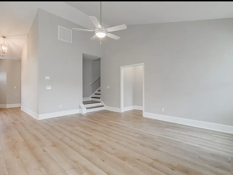 5001 Lincoln Reece Ln — Photo 6