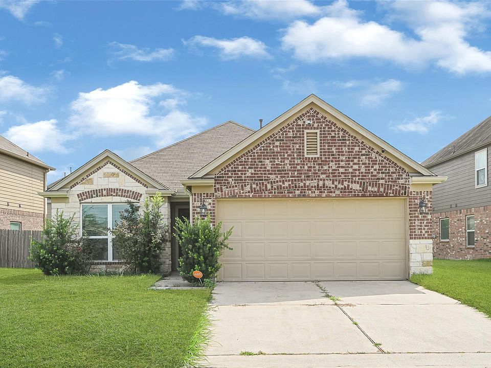 1st image of 14418 Darrah Dr
