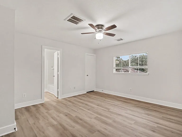 431 Laurel Timbers Dr — Photo 12