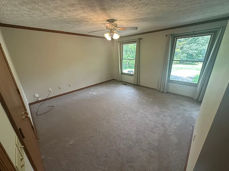 805 Pebble Cove Rd — Photo 9