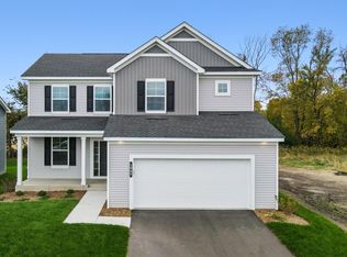1865 Charleston Ln, Waconia, MN 55387