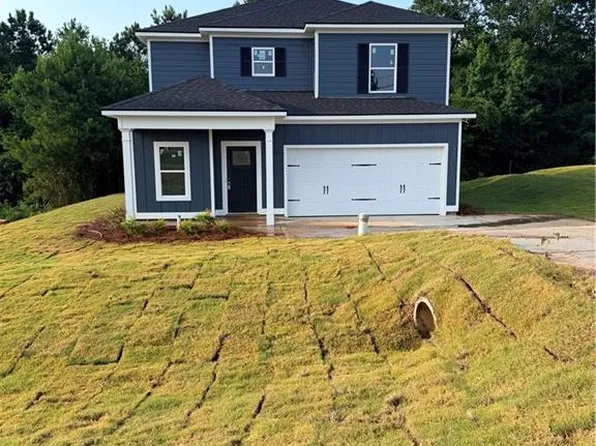 28 Peacock Dr, Phenix City, AL 36869