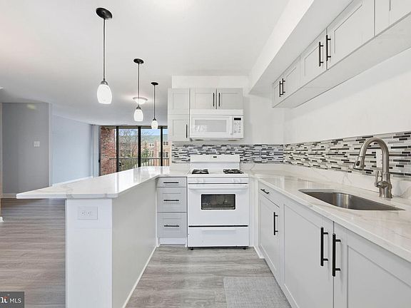 5th image of 784 Quince Orchard Blvd #10