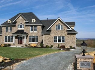 40745 Hannah Dr, Waterford, VA 20197