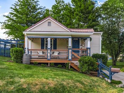 418 Cherry St, Bridgeport, WV, 26330