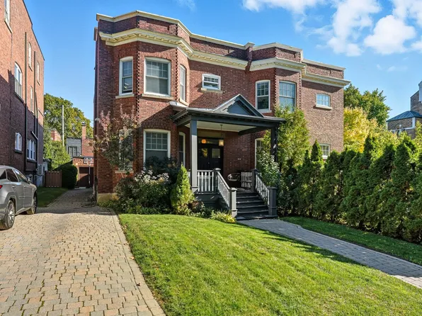 595 Victoria Ave, Westmount, QC H3Y 2R8