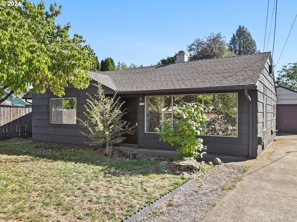 8116 SE Reedway St, Portland, OR 97206