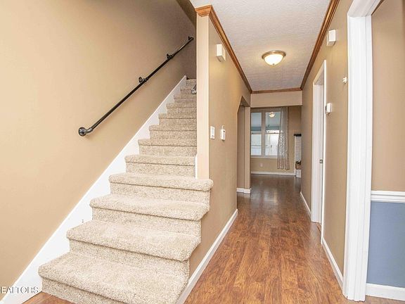 5th image of 4427 Washington Ct