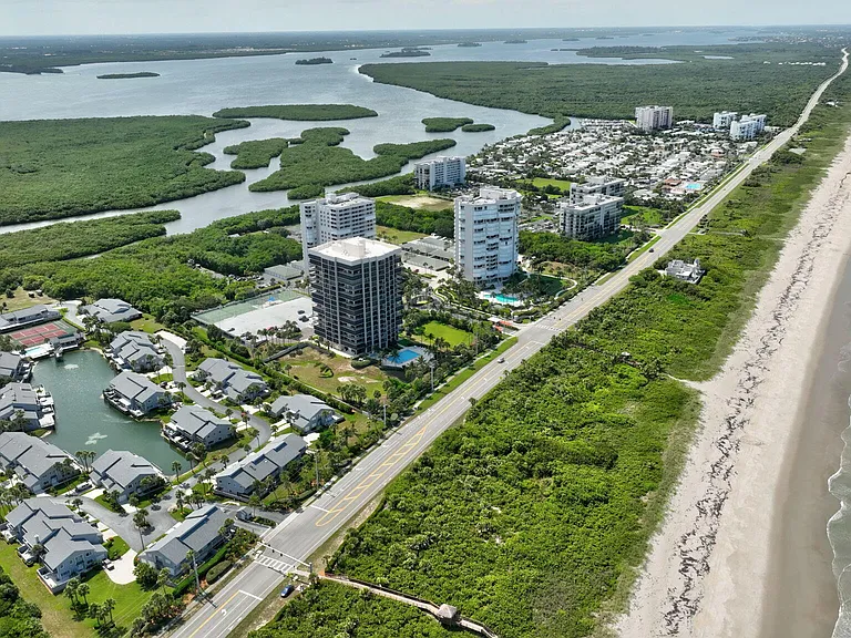 5049 N Highway A1A #1905 — Photo 47