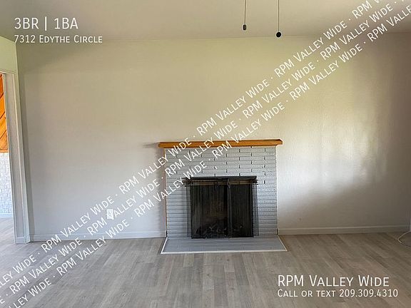 3rd image of 7312 Edythe Cir