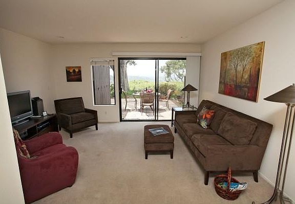 3rd image of 952 Miramonte Dr APT 4