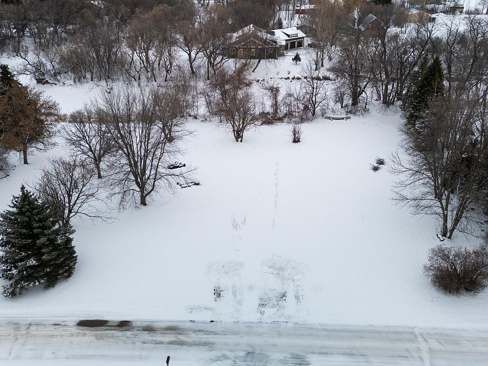 1st image of 602 Sheyenne St