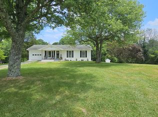 6176 Scottsville Rd, Lafayette, TN 37083