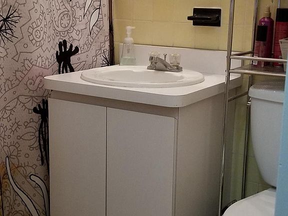 Full bath