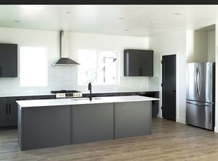 2055 S Main St, Bountiful, UT 84010