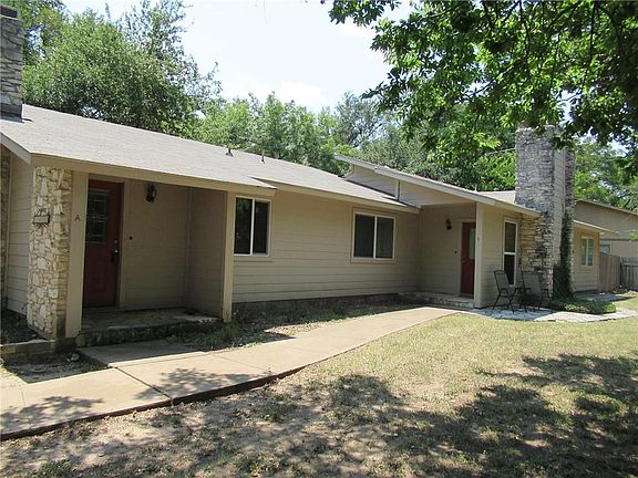 3rd image of 11908 Broad Oaks Dr #A