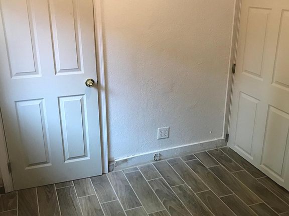 5th image of 1448 W 106th St #1/2