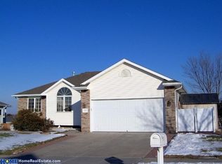 5524 N 19th St, Lincoln, NE 68521