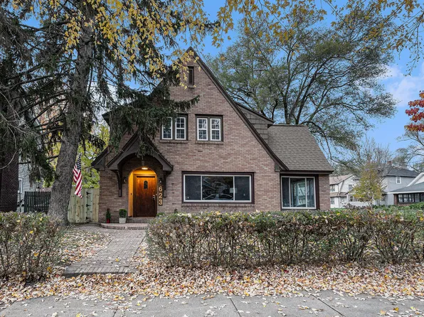 623 Griggs St SE, Grand Rapids, MI 49507