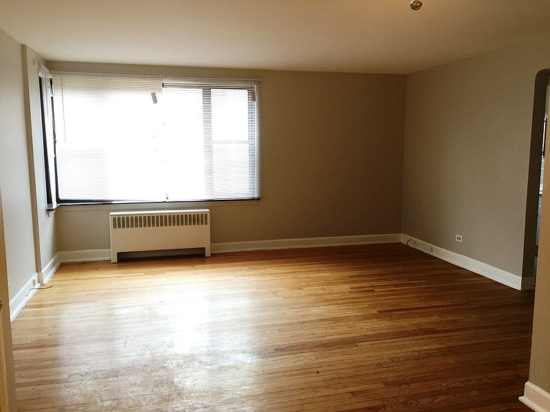 1st image of 7365 N Winchester Ave APT 2w