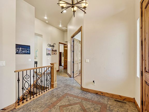 5th image of 5112 Mountain View Cir