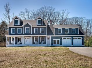 116 Hawthorne Ln, South Portland, ME 04106