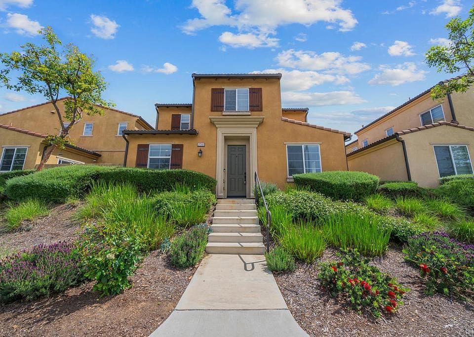 1st image of 37310 Paseo Tulipa