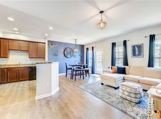 162 Arbor Trail Dr, Mc Kees Rocks, PA 15136