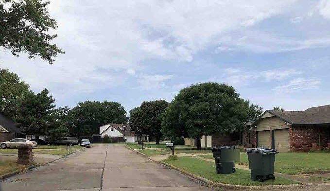 2nd image of 4108 Overland Dr