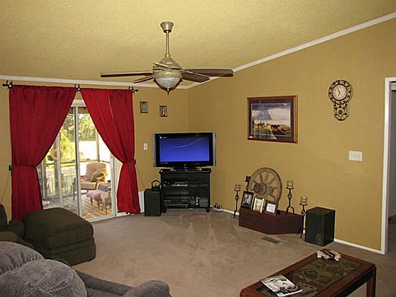 3rd image of 6375 Shady Hill Cir