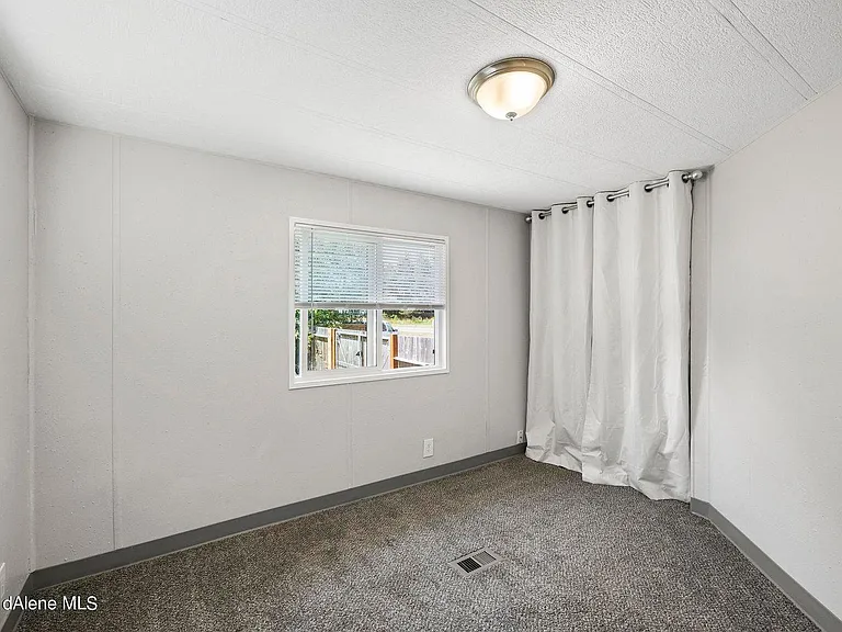 5858 E Colin Dr — Photo 21