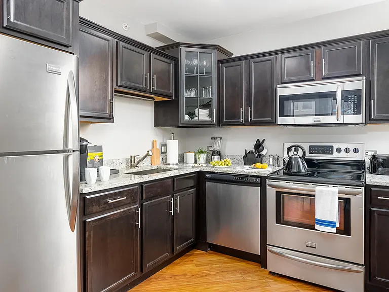5007 N Sheridan Rd #504 — Photo 8