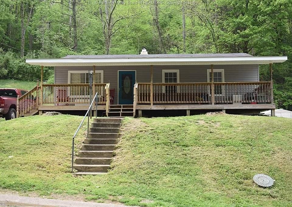 1st image of 109 Sunny Brook Dr
