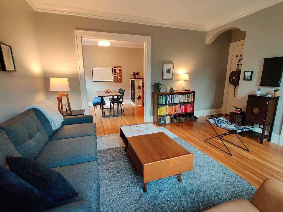 1st image of 929 Goodrich Ave #5