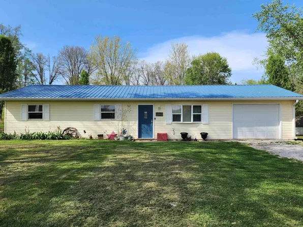 1923 Moto Cross Rd, Mitchell, IN 47446