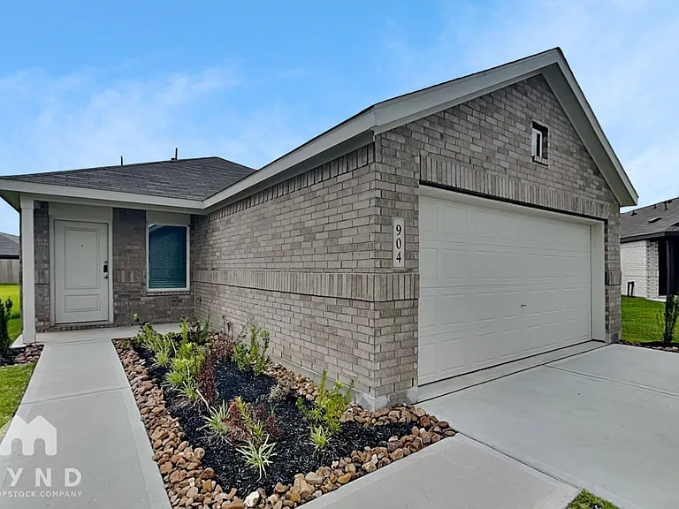 904 Coperchiata Cir — Photo 17