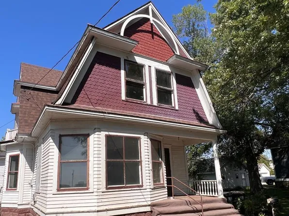 230 1st Ave SW, Glenwood, MN 56334