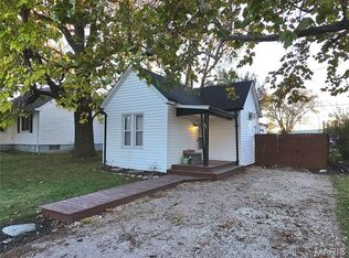503 S Walnut St, Gerald, MO 63037