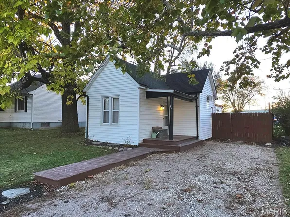 503 S Walnut St, Gerald, MO 63037