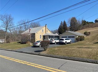 1780 Neffs Laurys Rd N, Slatington, PA 18080