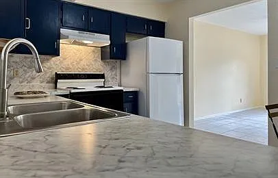 1312 Dartmouth St #A — Photo 2