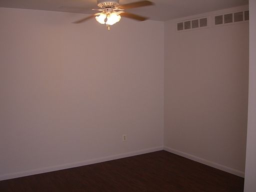 2nd image of 2754 Golfside Dr APT 712