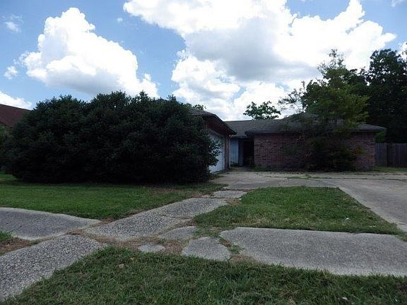 2nd image of 16973 Glen Eagle Dr